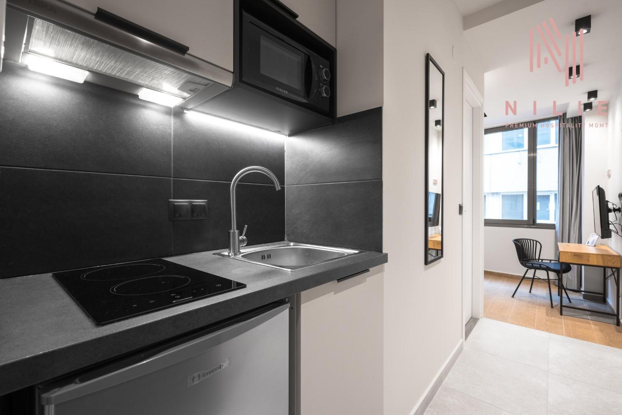 Vellow Door, Nilie Hospitality Mgmt Apartment