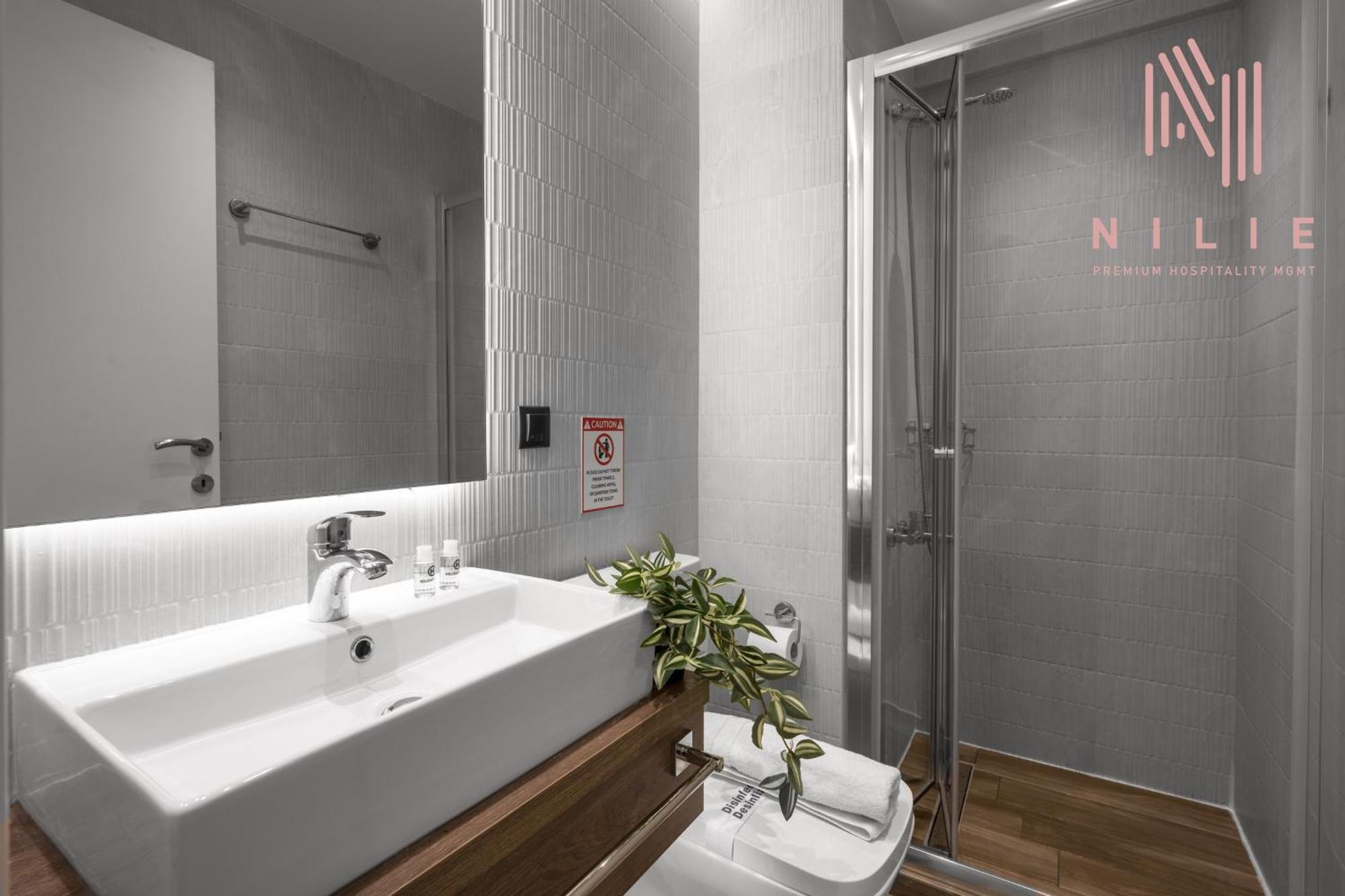 Vellow Door, Nilie Hospitality Mgmt * Thessaloniki