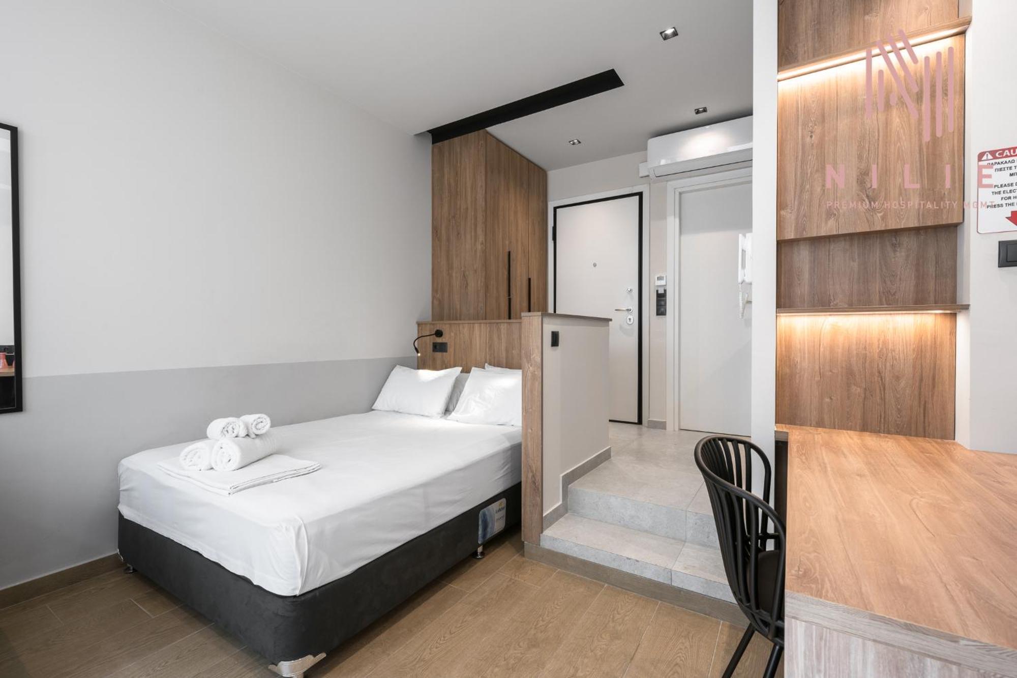 Vellow Door, Nilie Hospitality Mgmt Салоники