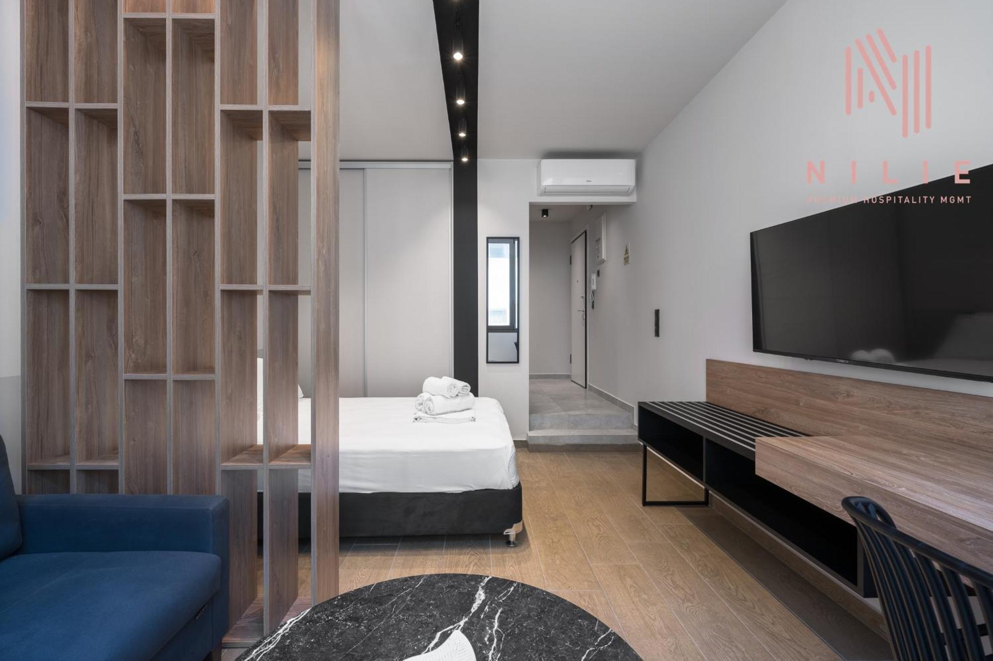 Vellow Door, Nilie Hospitality Mgmt Салоники