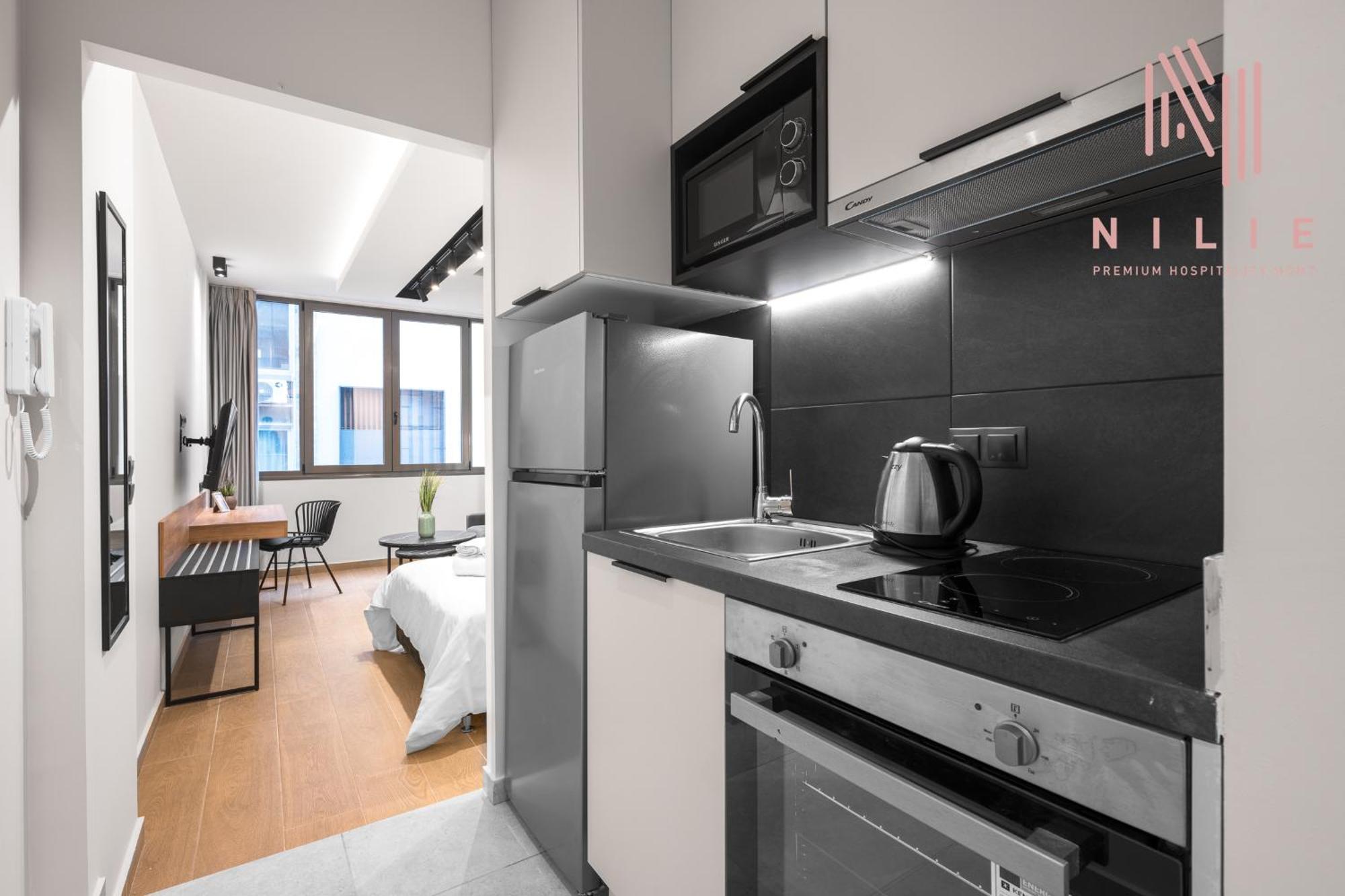 Vellow Door, Nilie Hospitality Mgmt Салоники